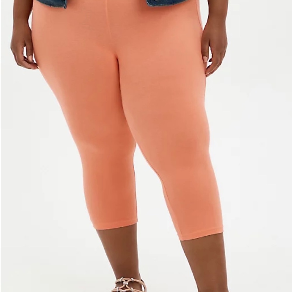 TORRID CAPRI PREMIUM LEGGING - CORAL